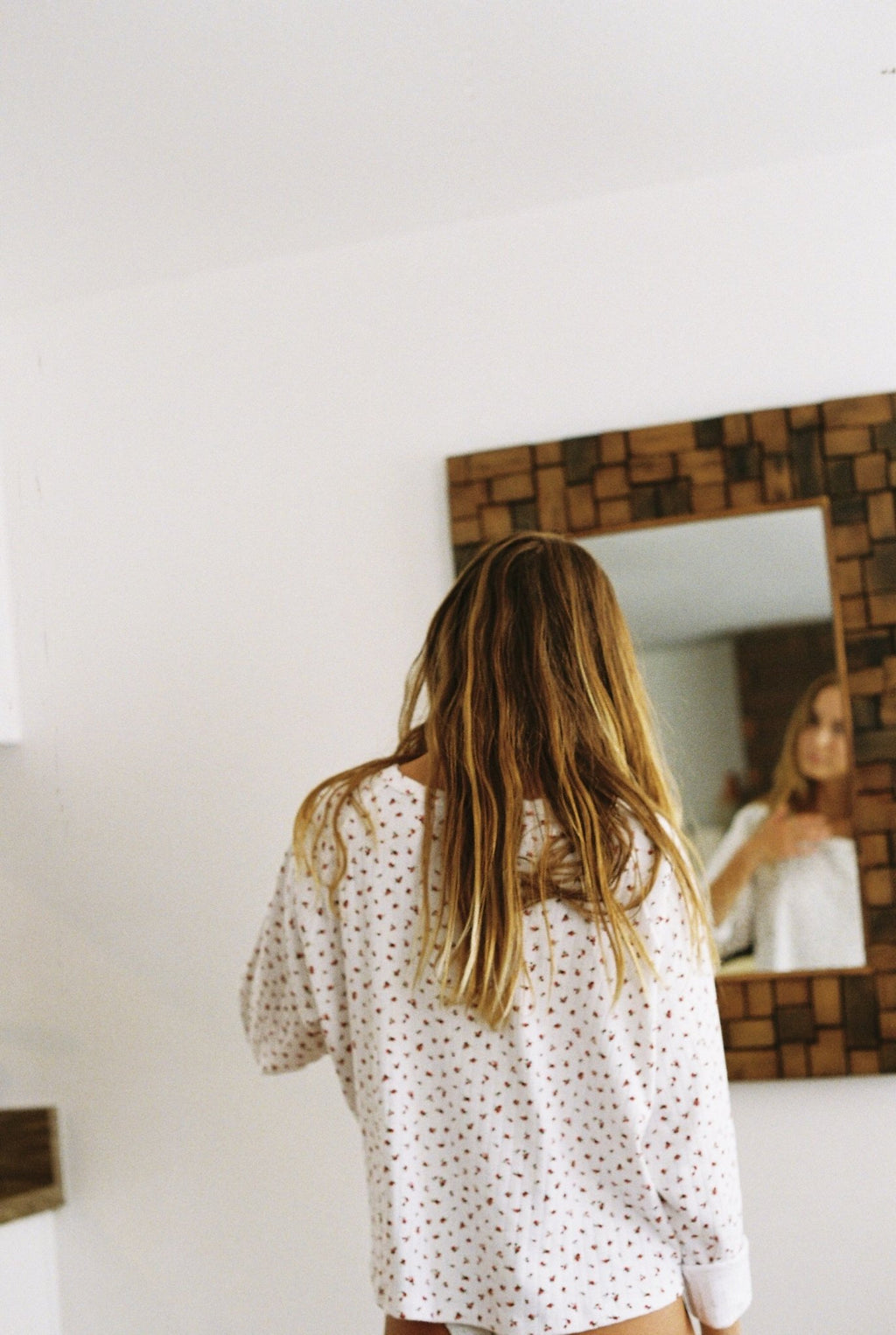 Mid Summer Pullover | Red Floral - MERRITT CHARLES