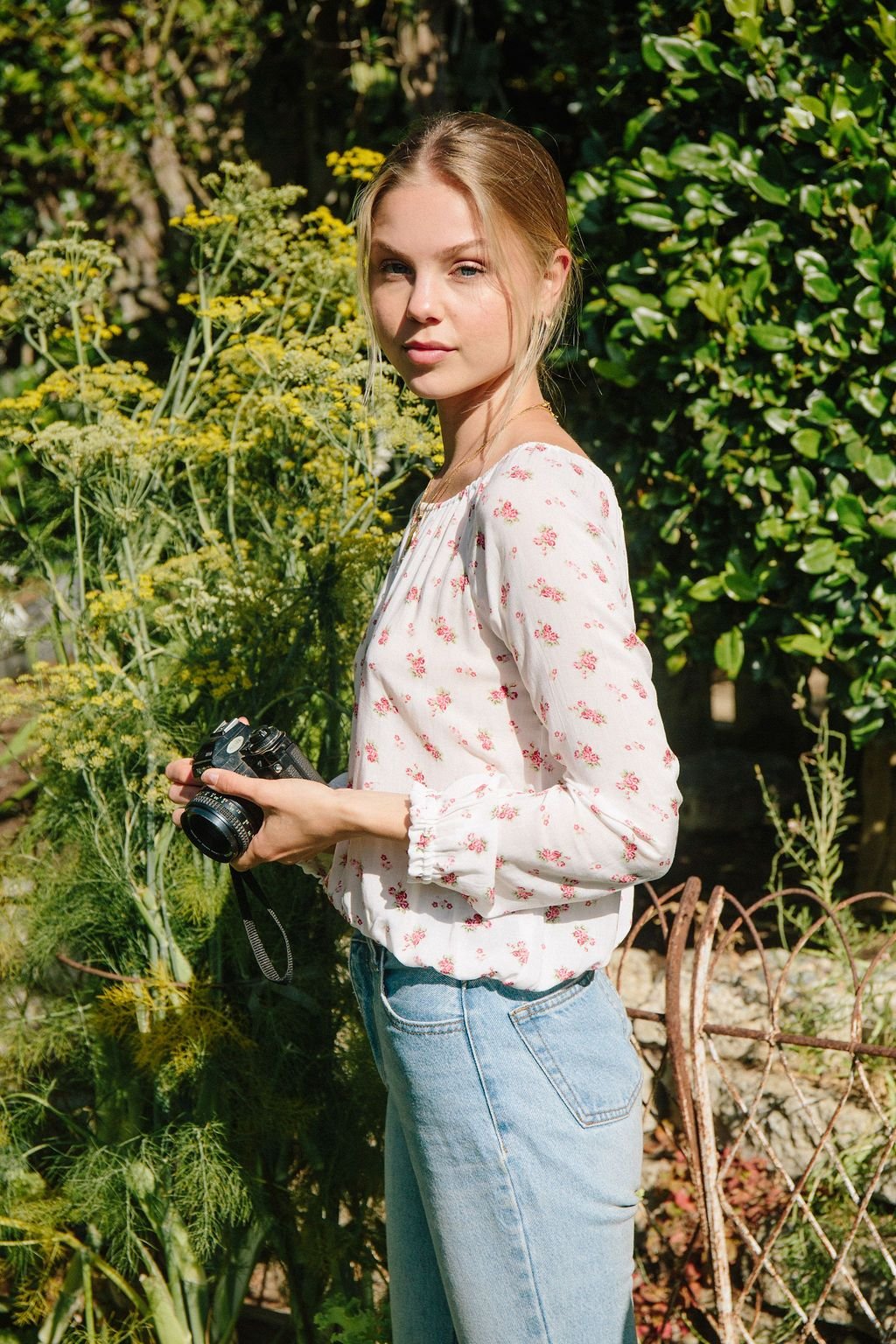 Summertime Floral Top - Dainty Red Floral - MERRITT CHARLES